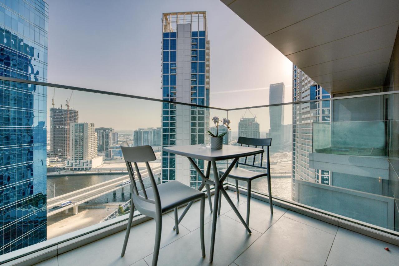 Maison Privee - Luxury, Spacious, Modern Near Burj Khalifa And Dubai Canal Exteriér fotografie