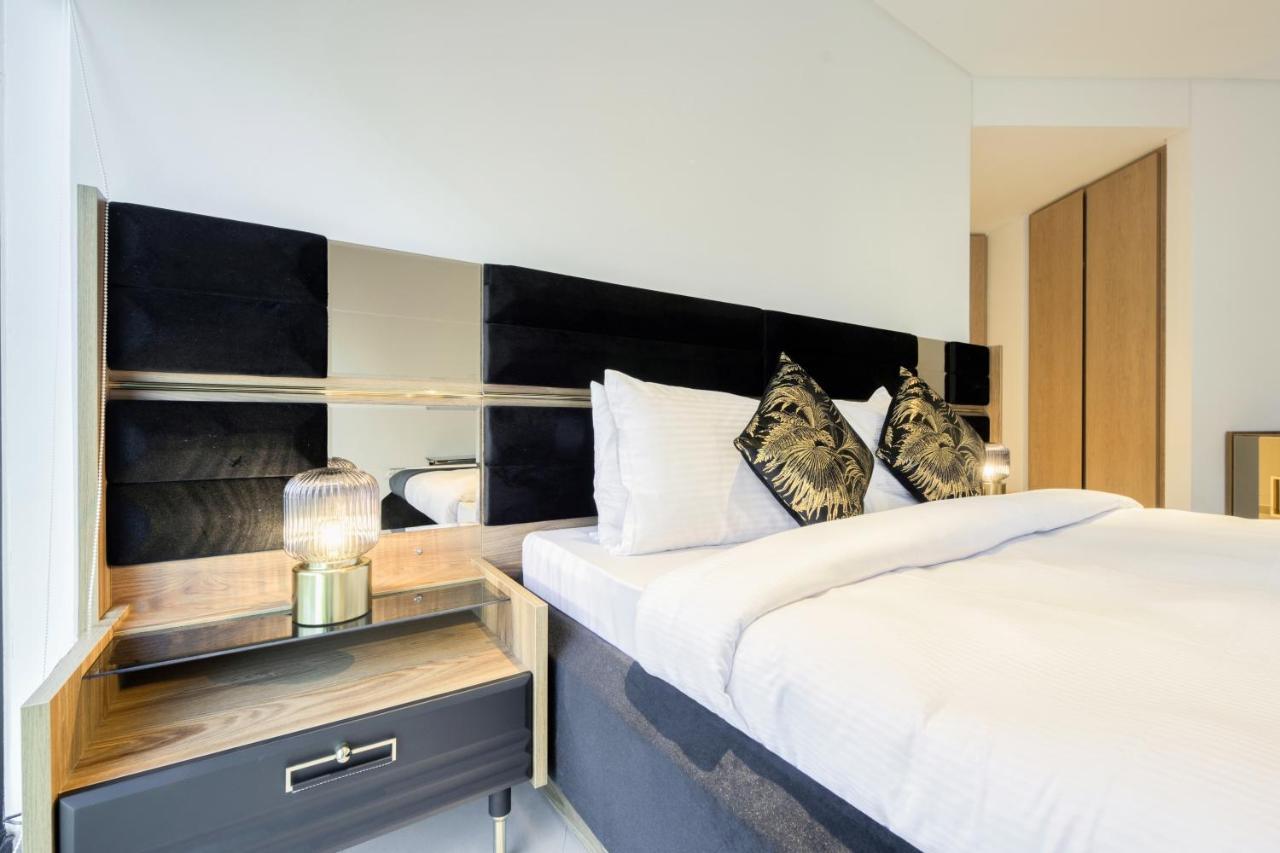 Maison Privee - Luxury, Spacious, Modern Near Burj Khalifa And Dubai Canal Exteriér fotografie